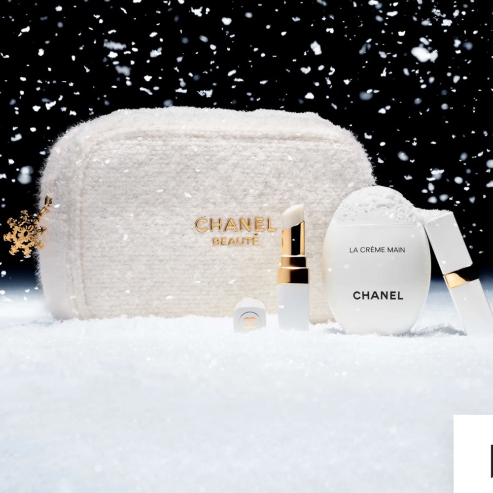 Chanel 2024 Christmas set - Moisture To Go Gift Set W/Pouch